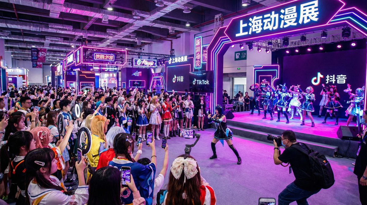 群p视频短视频与cosplay视频